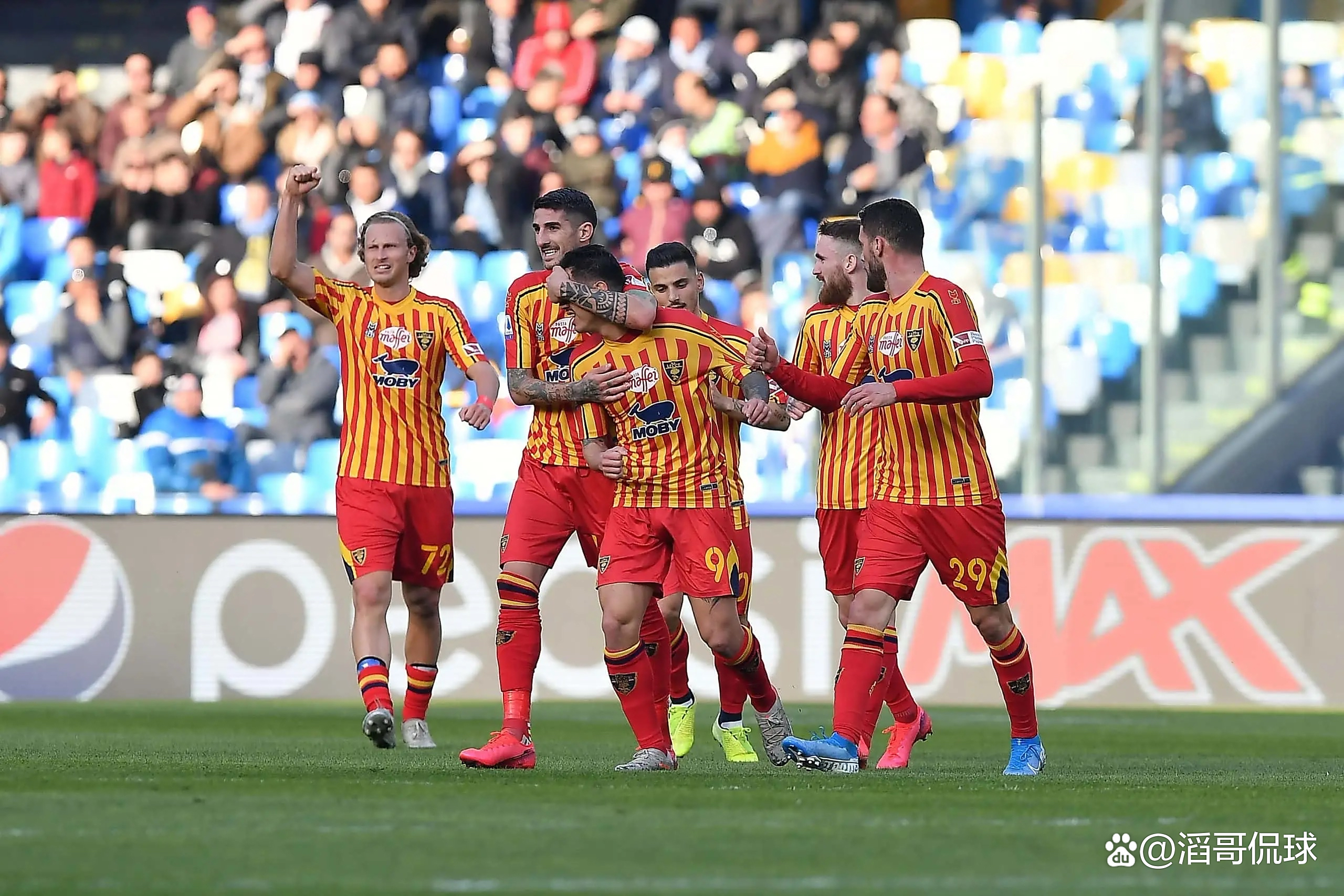 开云-法甲赛程吃紧，皇家社会清晨临场应变，悬念犹存，轮换策略成焦点的简单介绍